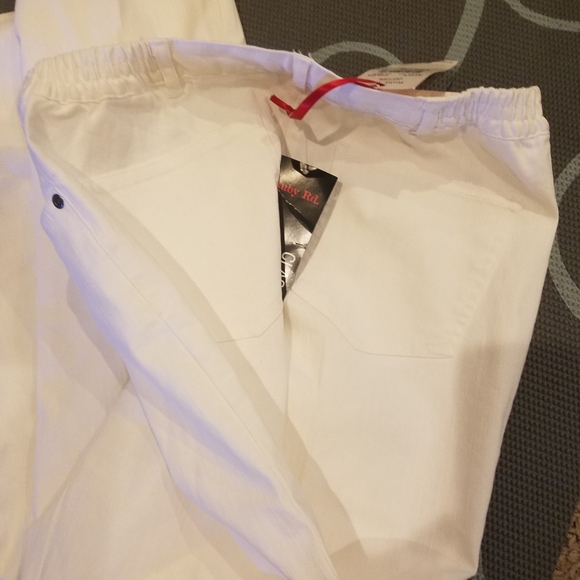 COPY - Ruby Rd jeans - Picture 4 of 4